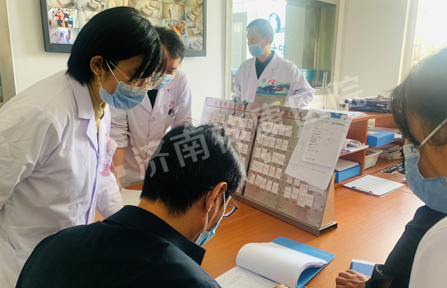 市卫健委督查组莅临我院督查指导工作