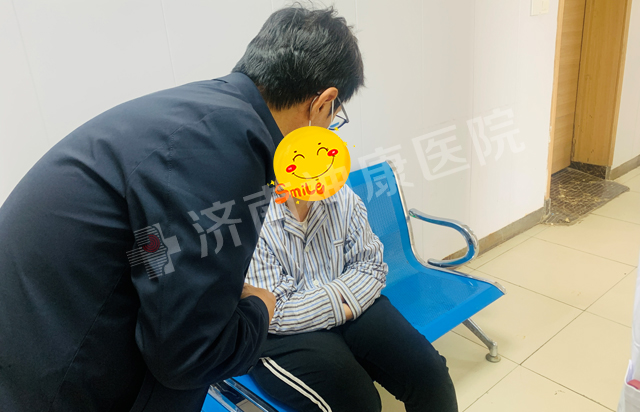 市卫健委督查组莅临我院督查指导工作