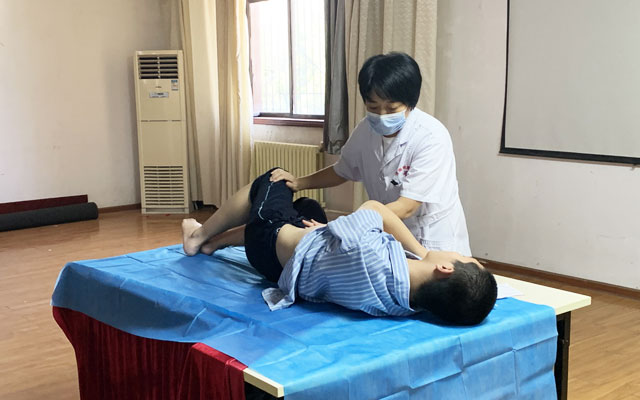 【强基础 促提升】济南神康医院开展临床医生“三基”培训与考核